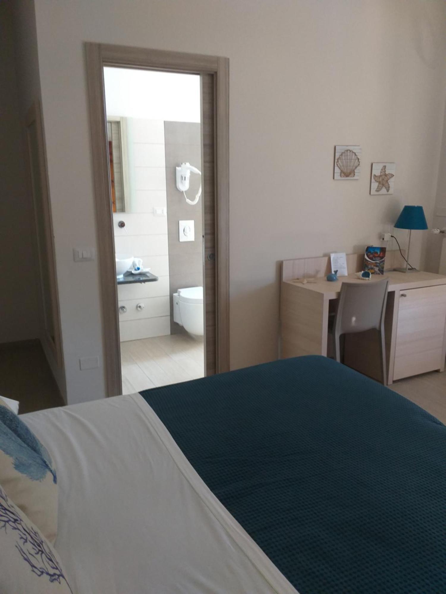 Cecio 5 Terre Rooms Corniglia Bilik gambar
